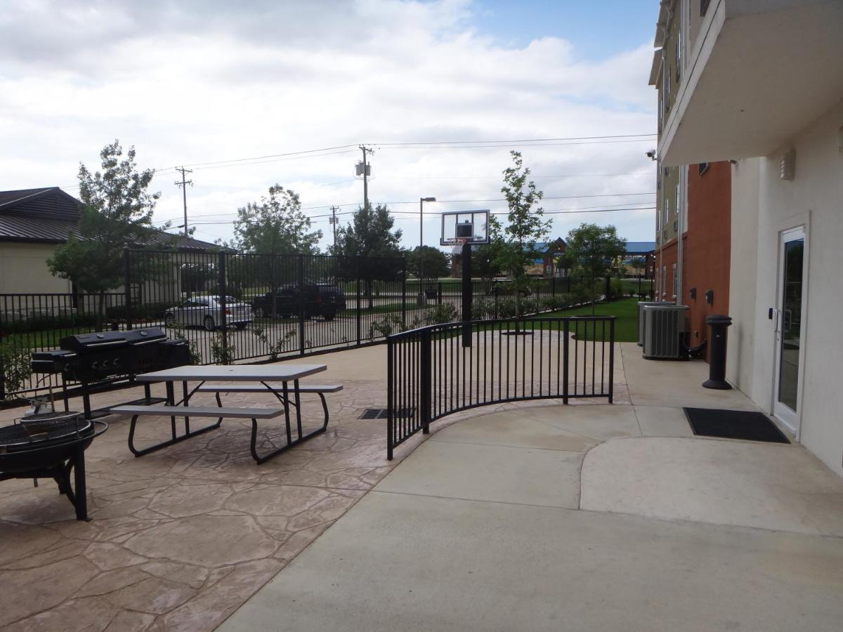 Candlewood Suites Decatur Medical Center By Ihg Bagian luar foto